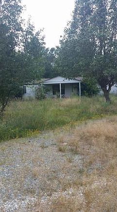 2nd image of 1887 Solomon Lea Rd