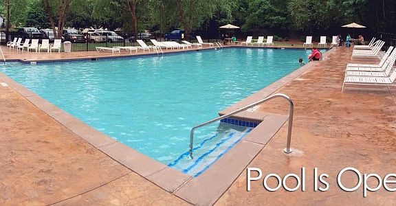 Calumet West Offers Swim/Ten