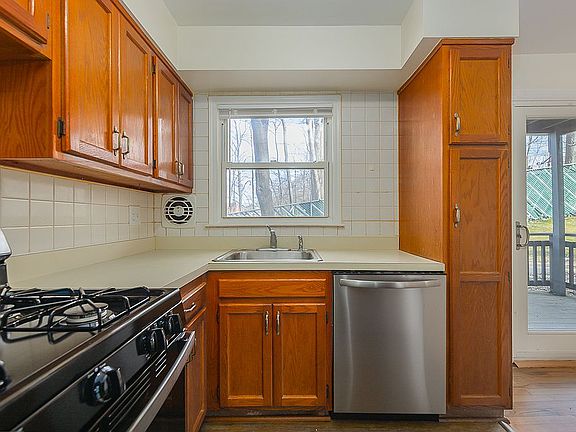 4th image of 16 Revere Ct APT 2310
