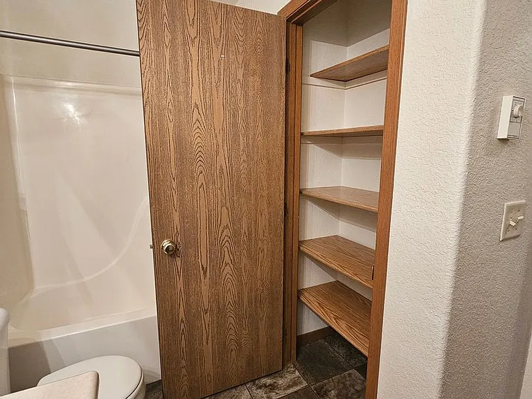 3850 Park Dr #6 — Photo 9