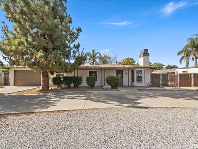 1443 E Devonshire Ave, Hemet, CA, 92544