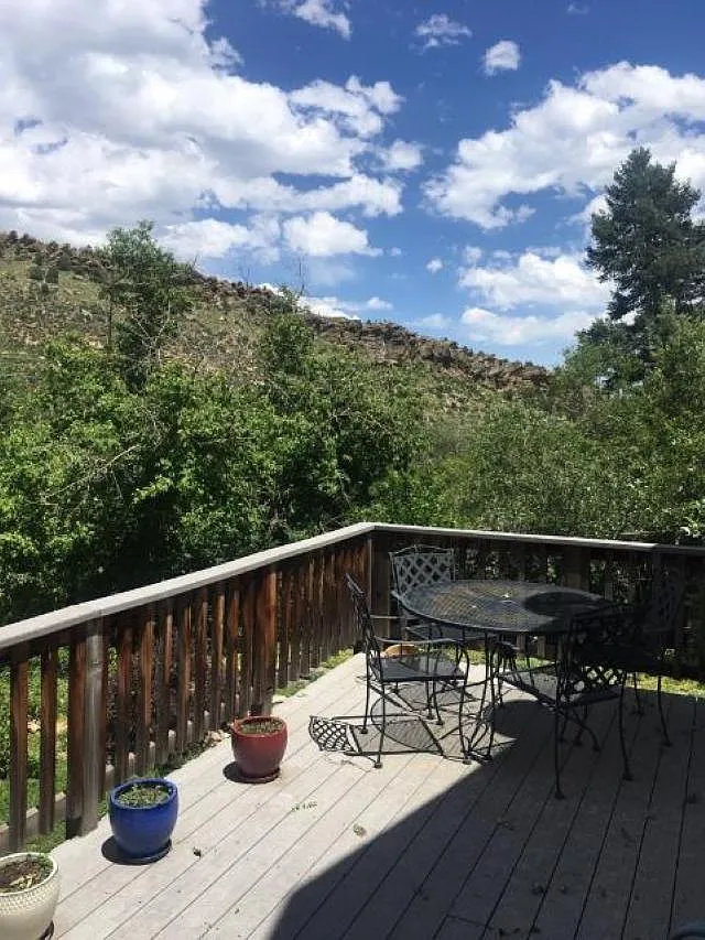 3 bed, 1422 sqft, $3,900 — Photo 3