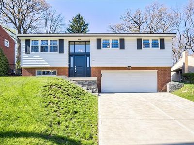 1130 Vivjon Dr, Homestead, PA, 15120
