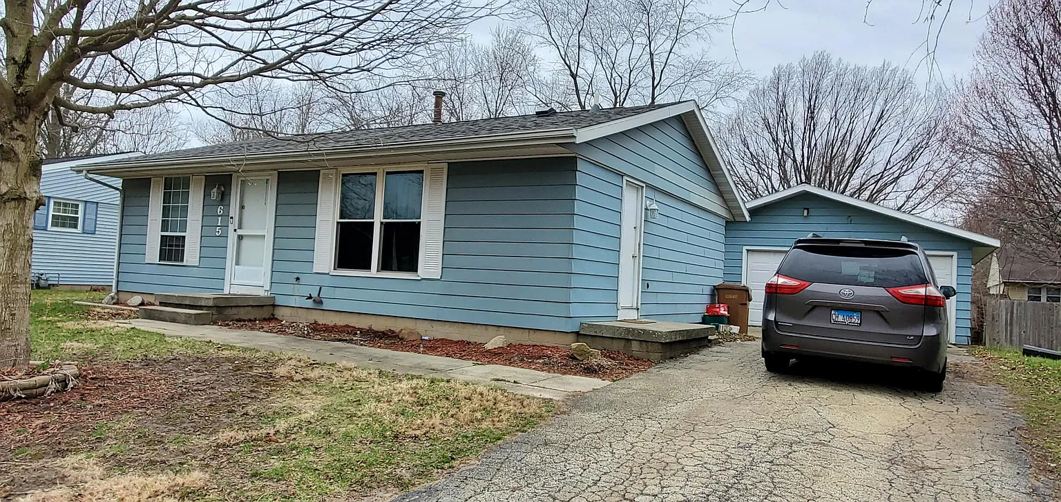 615 Castleton Dr photo 1
