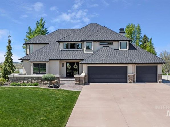 496 Riverside Dr, Burley, ID 83318