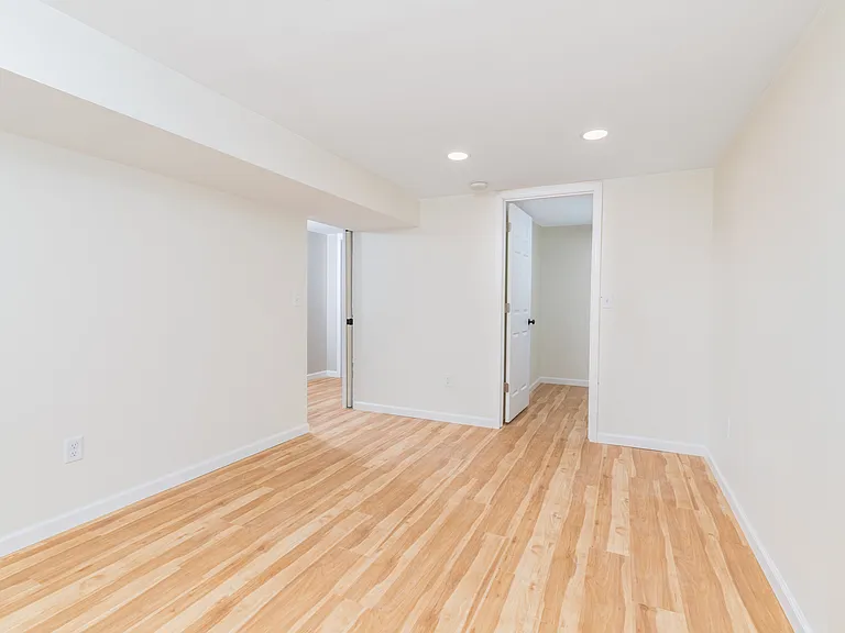5596 Main Ave NE — Photo 11