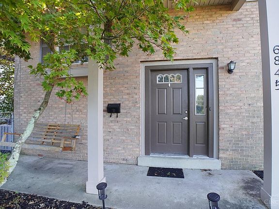 3rd image of 6845 Esther Ln