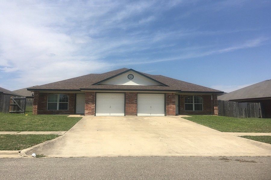 1st image of 4303 Alleeta Dr