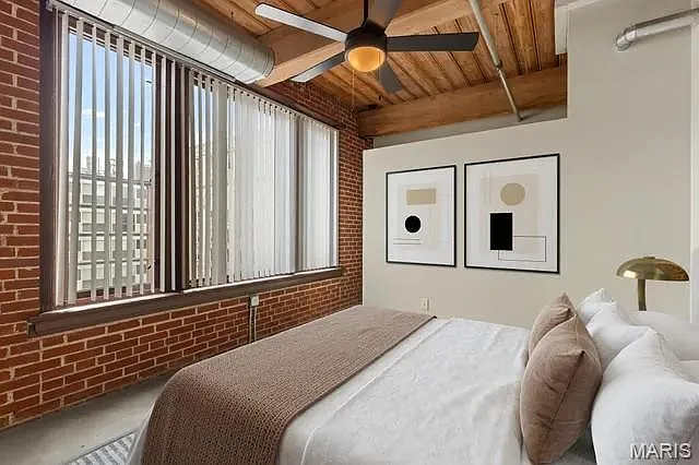 1209 Washington Ave #302 — Photo 5