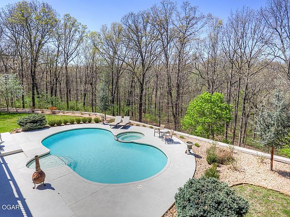 5th image of 4550 Goldfinch Rd