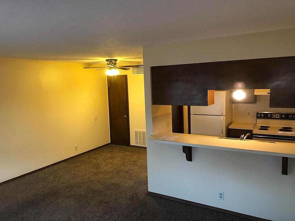 1st image of 2660 Highland Ave APT 5