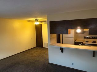 2660 Highland Ave APT 5, Salina, KS 67401