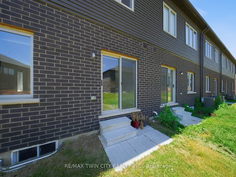 26 Copeman Ave — Photo 33