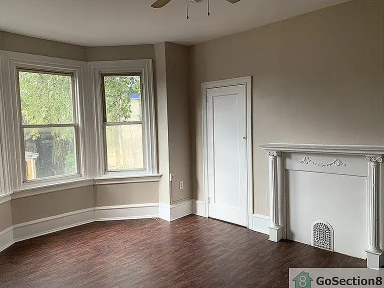 5141 Marion St — Photo 8
