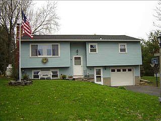5th image of 12 Oak Leaf Dr