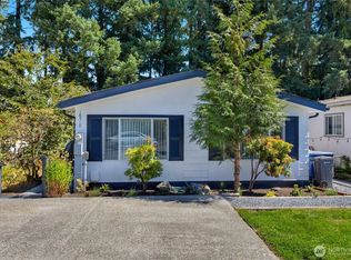 18918 129th Ave NE, Bothell, WA 98011