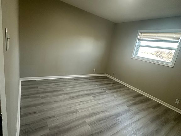 5th image of 3310 N Meridian St APT 112