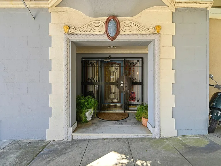 220 16th Ave #3 — Photo 34