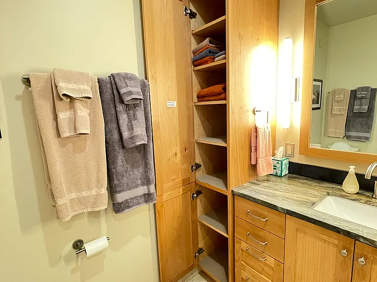 114 Granite St #2 — Photo 47