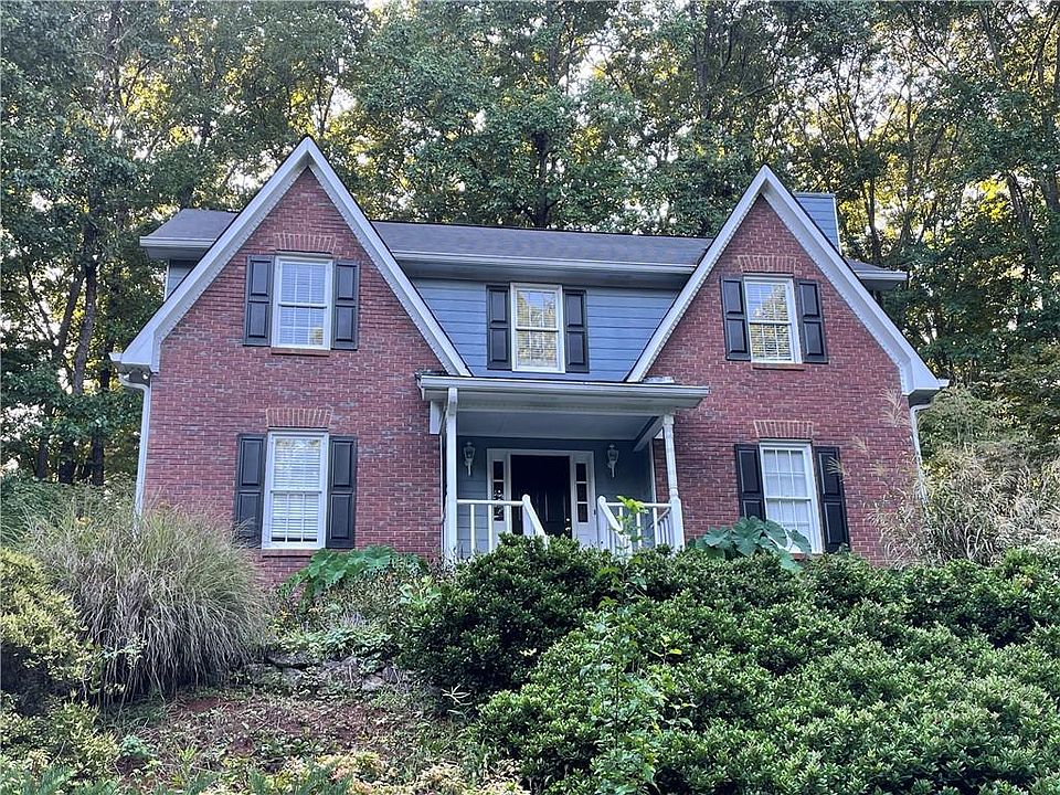 1st image of 2705 Lillie Lake Dr SW