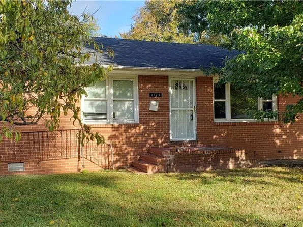 2726 Heutte Dr, Norfolk, VA 23518