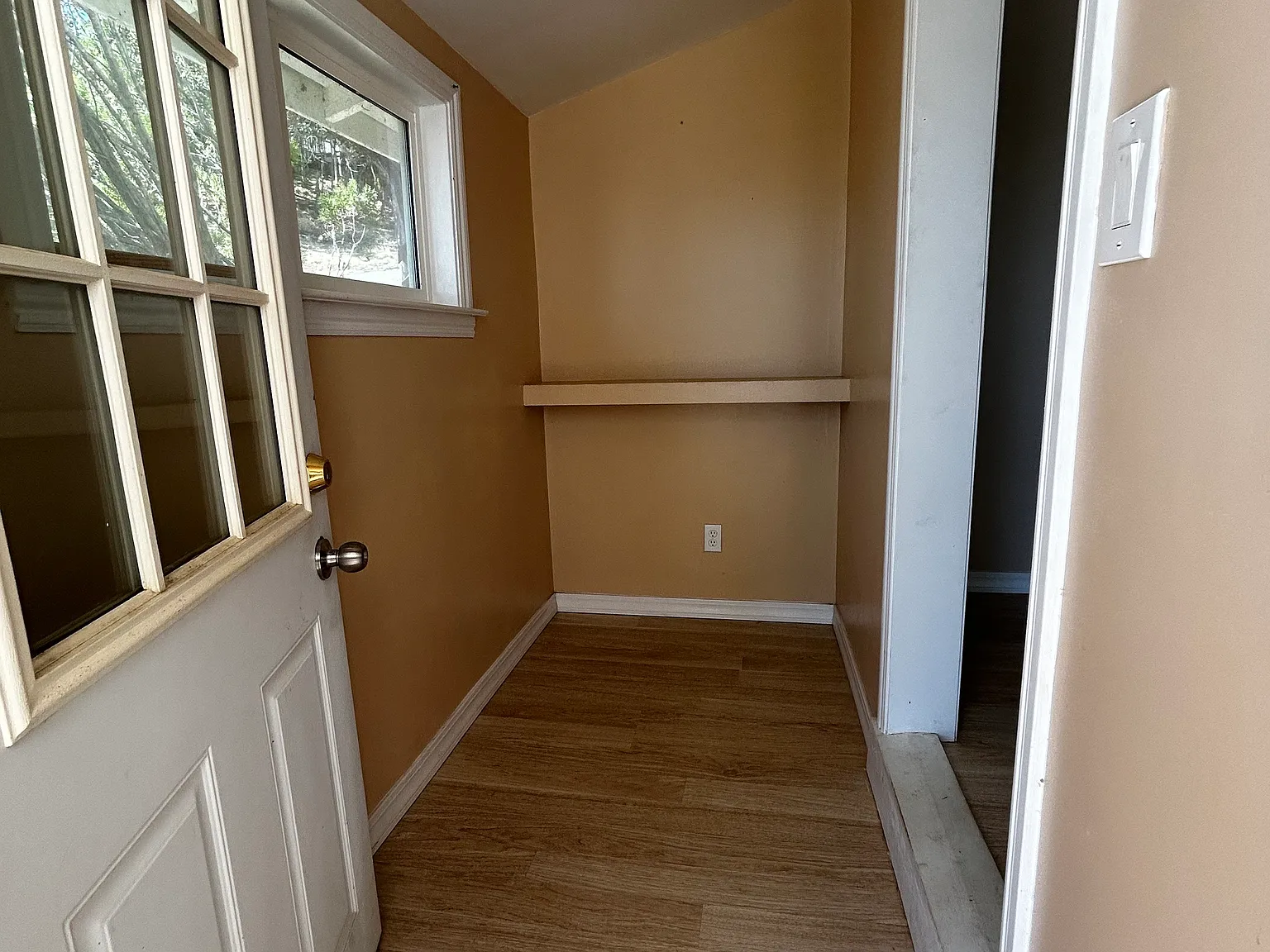 1 bed, $1,000 — Photo 2