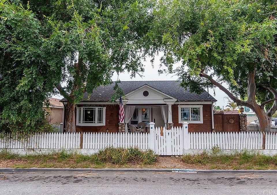 1st image of 1325 Corona St