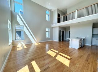 16 Baker Ct, Dorchester, MA 02125