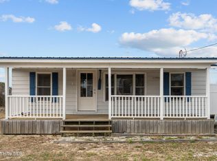 821 S Topsail Dr, Surf City, NC 28445