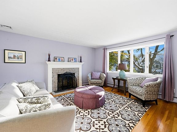 4th image of 12 Elwern Rd