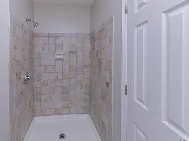 6165 Meadow Rose Ln — Photo 18