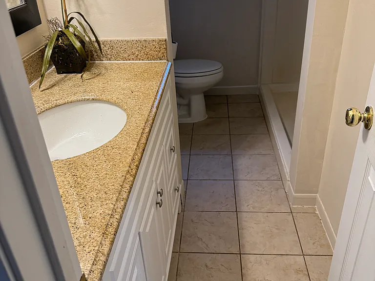 807 Temple Dr — Photo 12