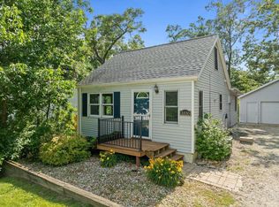 N3335 University Rd, Lake Geneva, WI 53147