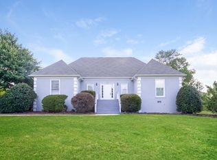 7955 Lake Ridge Dr, Jonesboro, GA 30236