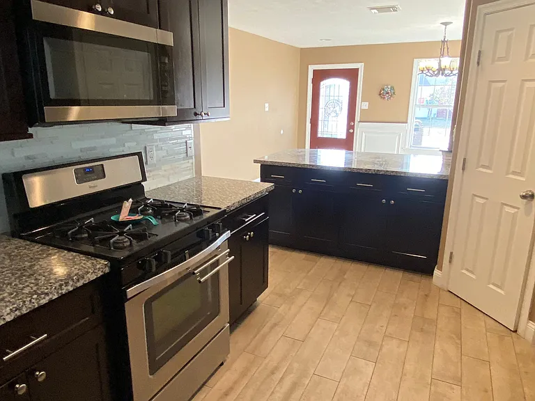 7834 Chervil Ln — Photo 17