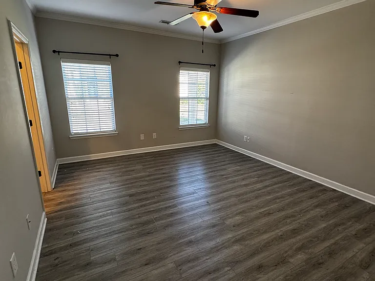 216 Hawks Nest Cir — Photo 5