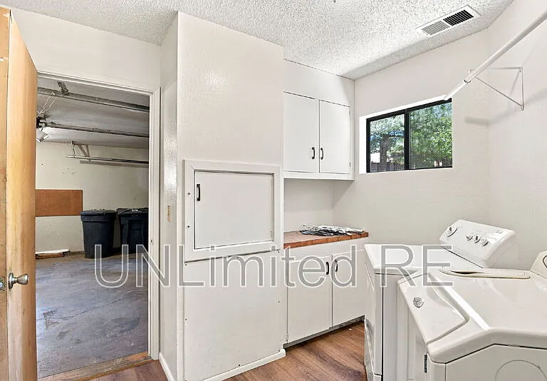1410 N Inverrary Way — Photo 20