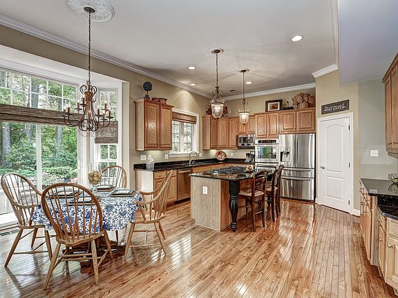 2nd image of 4306 Chancery Park Dr