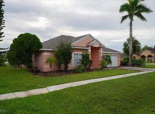 1502 Scholar Ct, Lehigh Acres, FL 33971