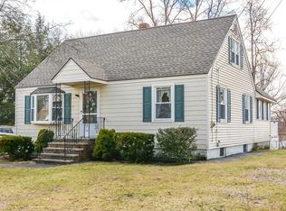 50 Sunset Rd, Dracut, MA 01826