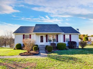 68 Kimberly Ct, Taylorsville, KY 40071