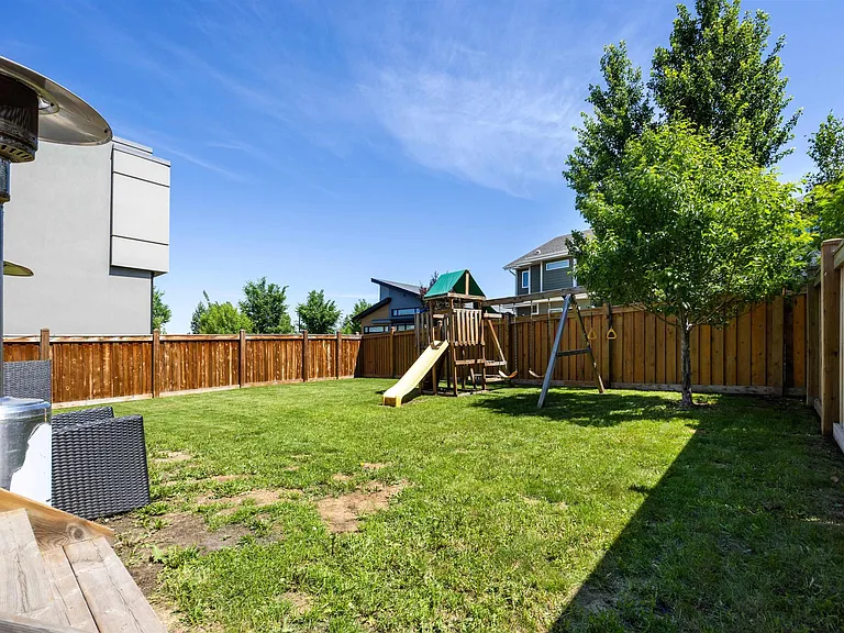 1305 Hainstock Way SW — Photo 57