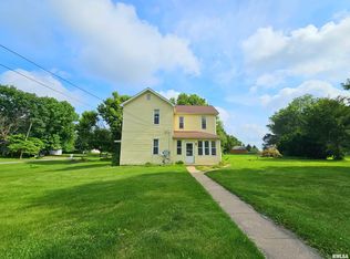 115 3rd St, Cantrall, IL 62625