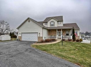 12 Briarwood Ct, Felton, PA 17322