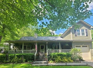 81 Garden Ct, Maggie Valley, NC 28751