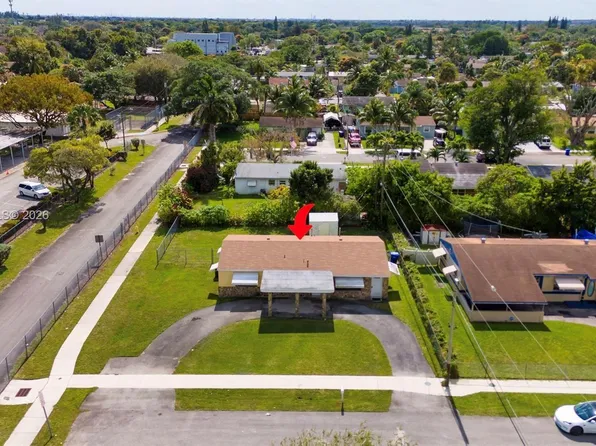 6200 SW 18th St, North Lauderdale, FL 33068