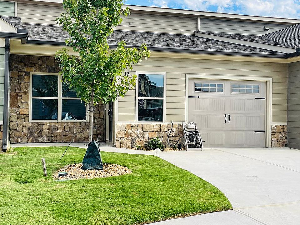 1st image of 165 Highlands Hill Dr #13