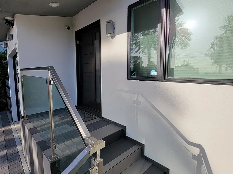 10730 Helendale Ave — Photo 5