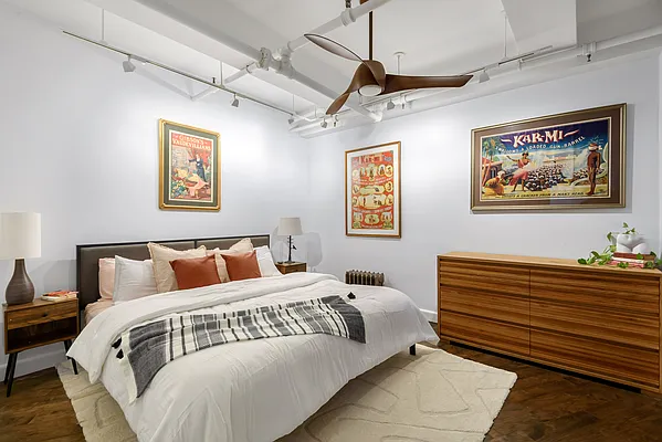 Rented by Compass | media 7