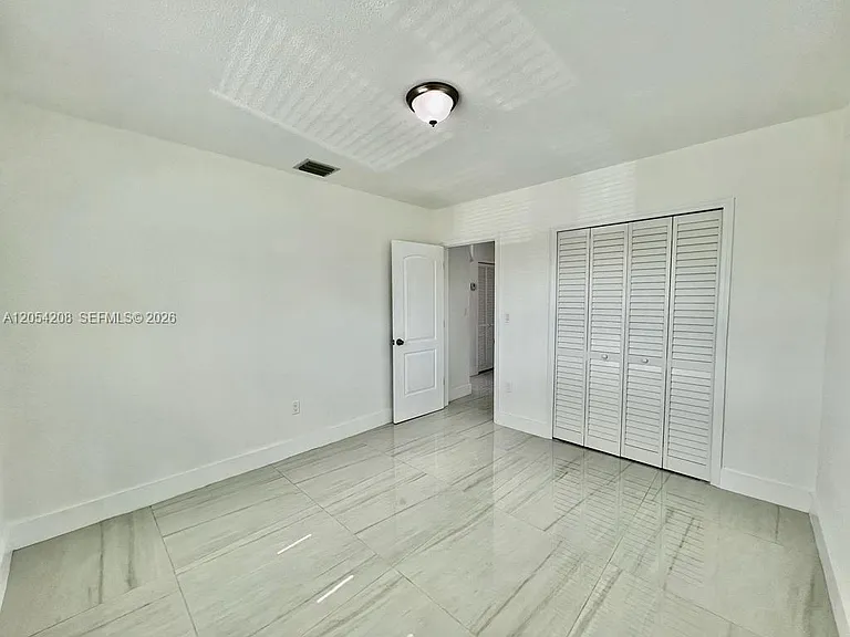 917 NW 103rd St #917 — Photo 12